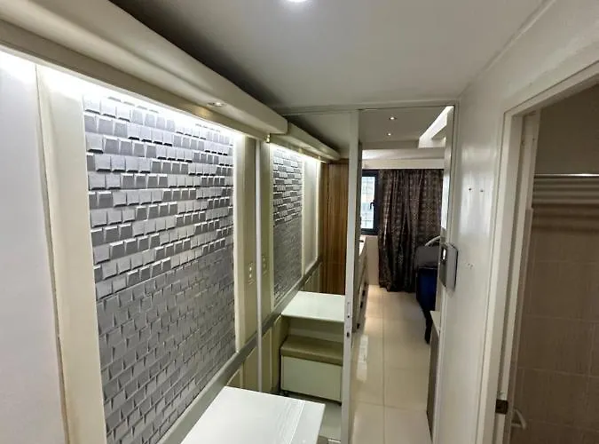 Grand Riviera Suits Aparthotel 2*